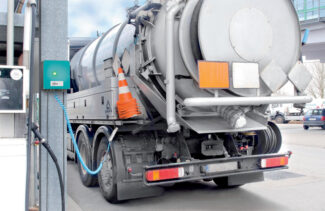 LKW-Erdung mit Terrabox Farbtank-Lager