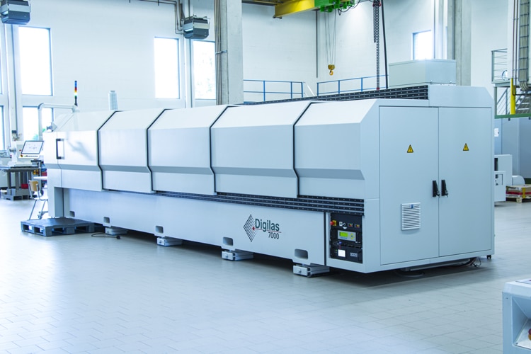 The Schepers Digilas 7000 CE laser system