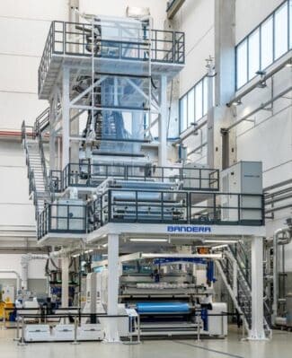 Bandera: Extrusionsanlage für effiziente Folienproduktion