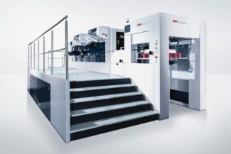 Cardbox Packaging investiert in neue Duopress-Technologie von MK Masterwork