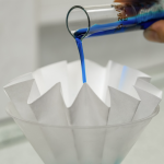 KI beschleunigt Entwicklung papierbasierter Verpackungen